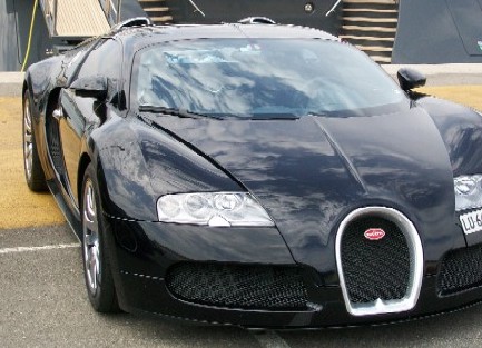 Bugatti Veyron 252 mph